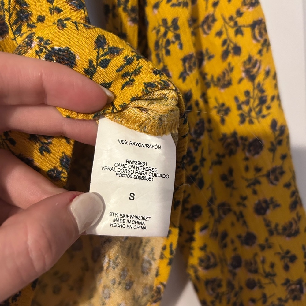 Jolt Mustard Floral Tie-Front Peasant Blouse - Picture 3 of 5
